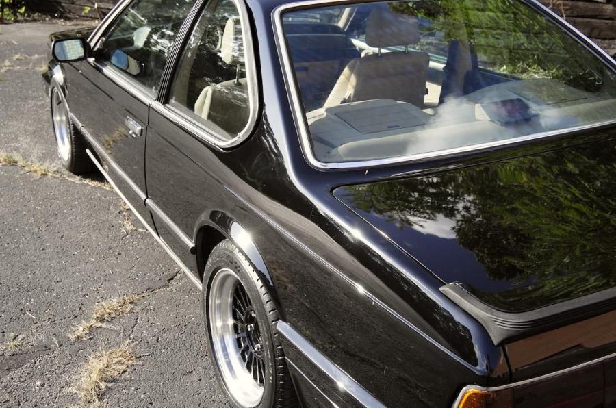 Детали экстерьера BMW M6 (E24) 1988 года  (NA) (фото 8 из 158)
